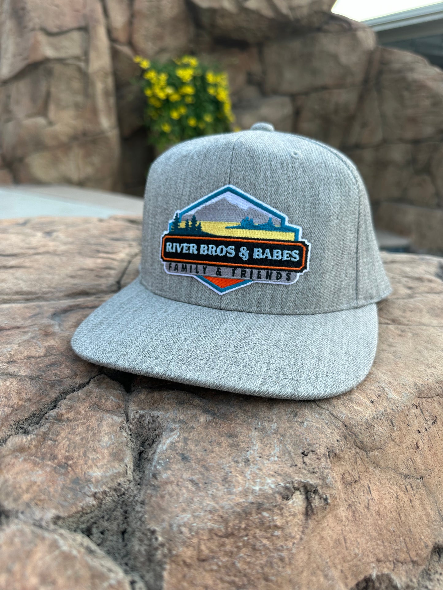 Mountain patch flexfit 110