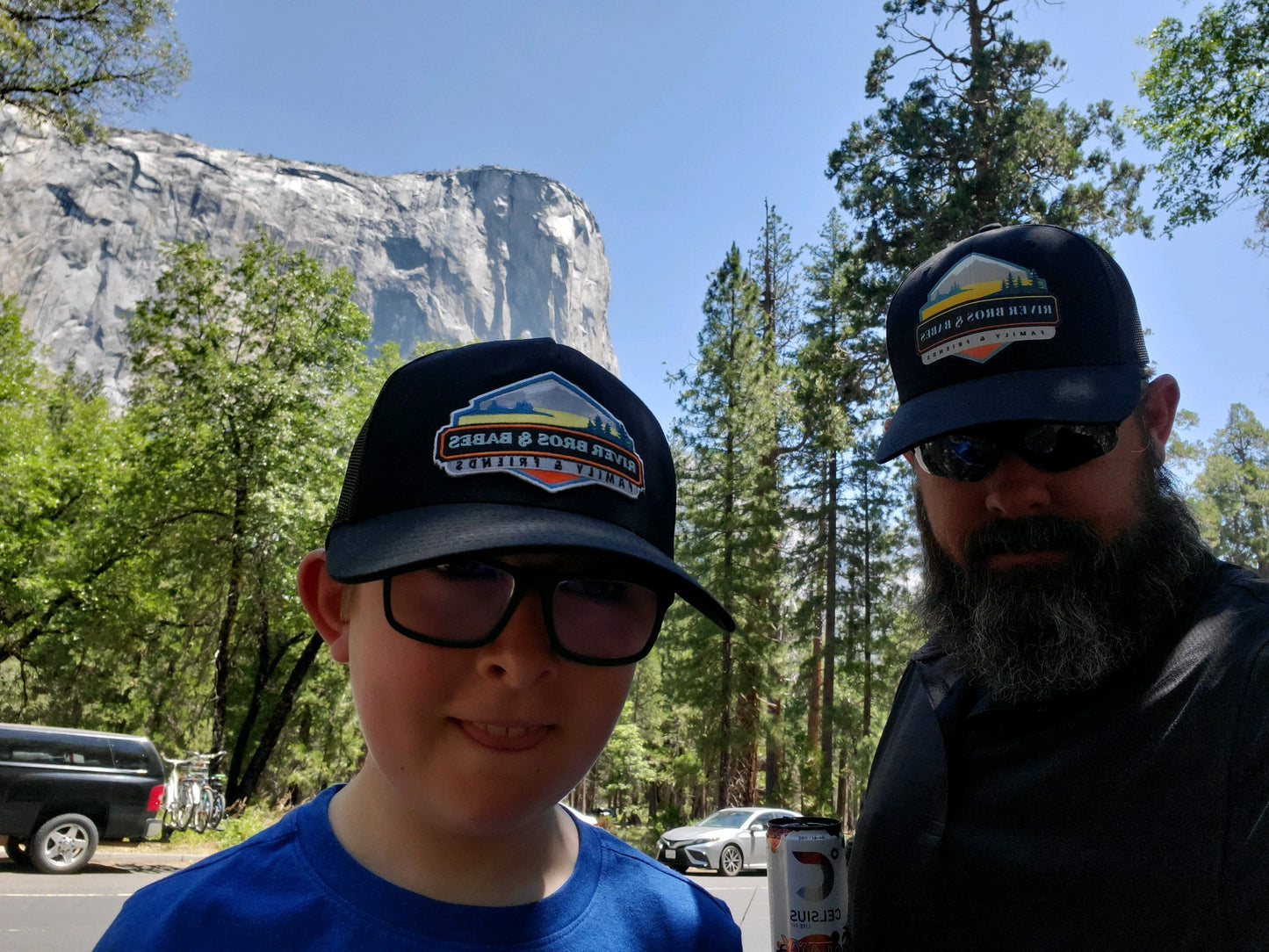 Mountain patch snapback